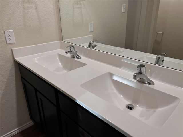 312 Comal Drive, Huntsville, TX 77340