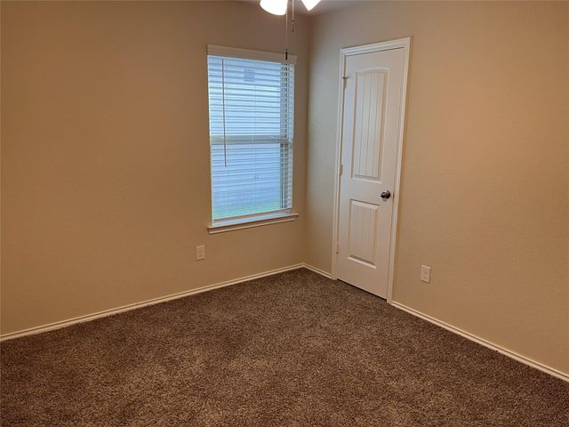 312 Comal Drive, Huntsville, TX 77340