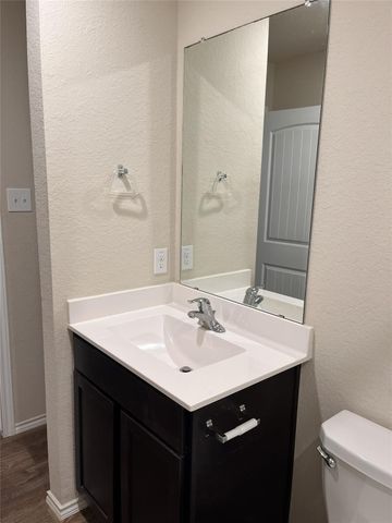 312 Comal Drive, Huntsville, TX 77340