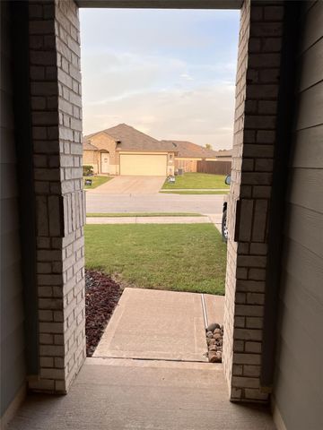 312 Comal Drive, Huntsville, TX 77340