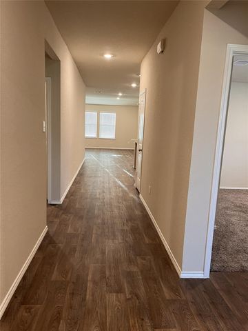 312 Comal Drive, Huntsville, TX 77340