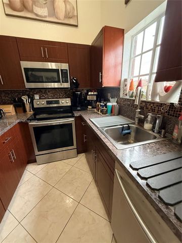 340 E 5th Street 202, Hialeah, FL 33010