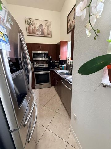 340 E 5th Street 202, Hialeah, FL 33010
