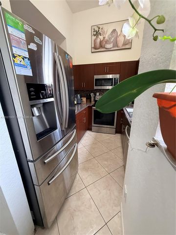 340 E 5th Street 202, Hialeah, FL 33010