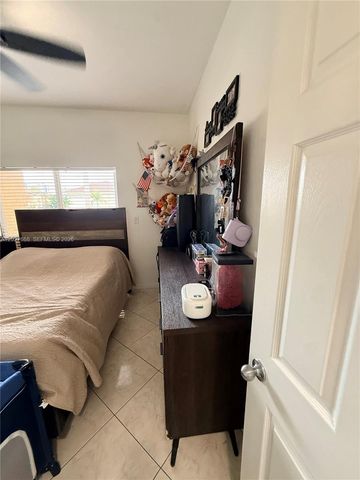 340 E 5th Street 202, Hialeah, FL 33010