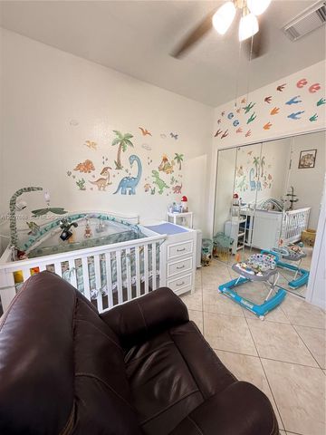 340 E 5th Street 202, Hialeah, FL 33010