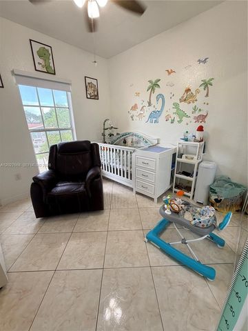 340 E 5th Street 202, Hialeah, FL 33010