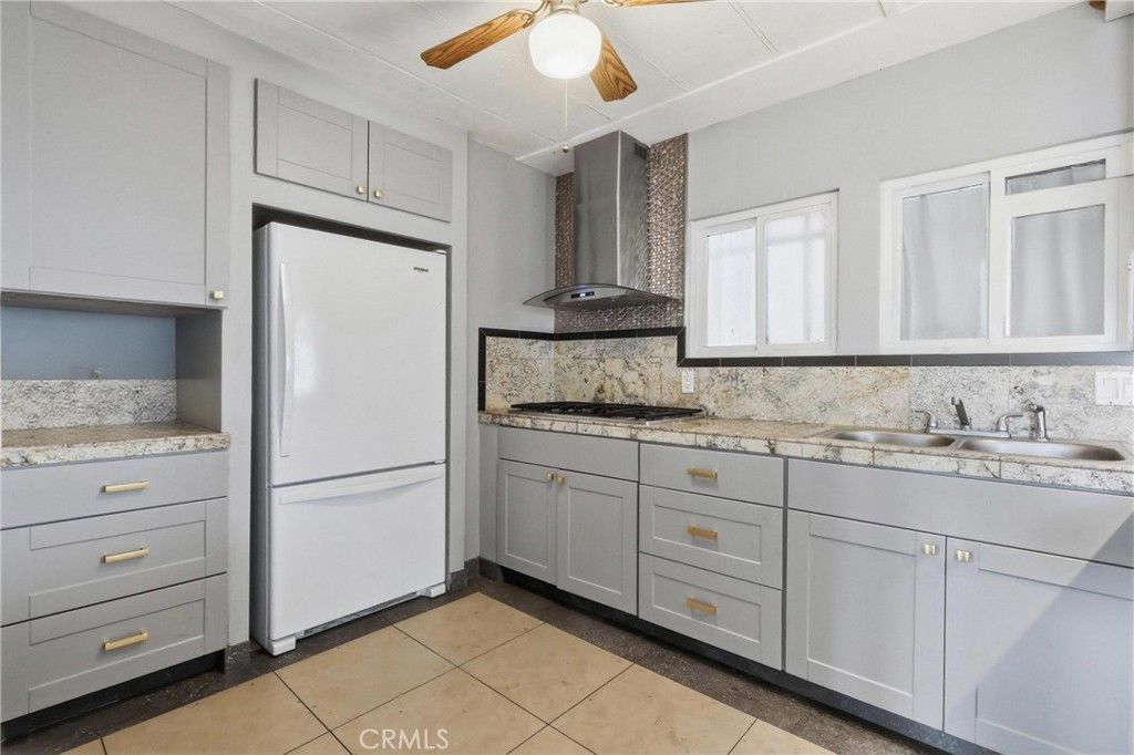 Image 8 of property listing at 80000 Avenue 48 6, Indio, CA 92201