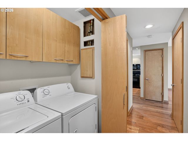 300 W 8TH St 324, Vancouver, WA 98660