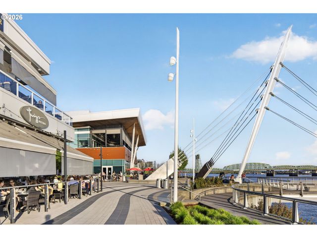 300 W 8TH St 324, Vancouver, WA 98660