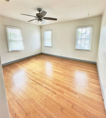 2625 Gladys Avenue, Beaumont, TX 77702