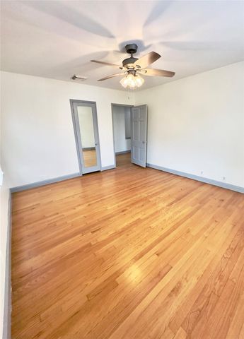 2625 Gladys Avenue, Beaumont, TX 77702