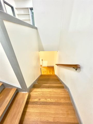 2625 Gladys Avenue, Beaumont, TX 77702