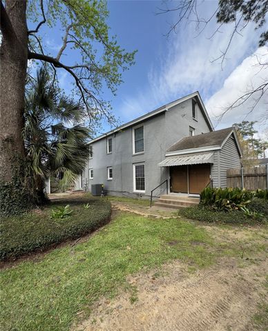 2625 Gladys Avenue, Beaumont, TX 77702