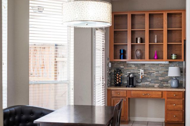 8639 Westbrook Forest Drive, Sugar Land, TX 77479