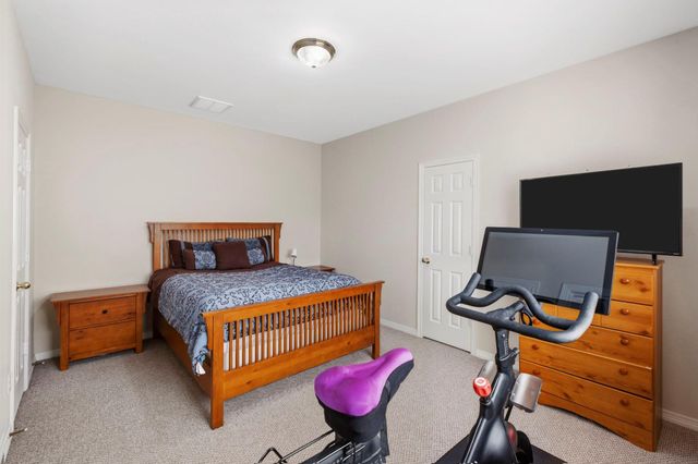 8639 Westbrook Forest Drive, Sugar Land, TX 77479