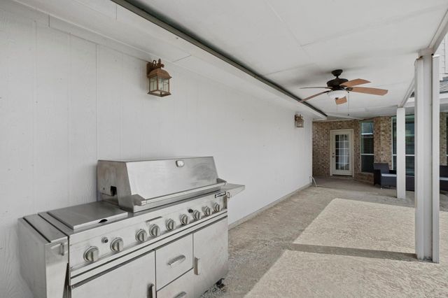 8639 Westbrook Forest Drive, Sugar Land, TX 77479