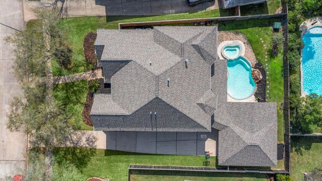 8639 Westbrook Forest Drive, Sugar Land, TX 77479