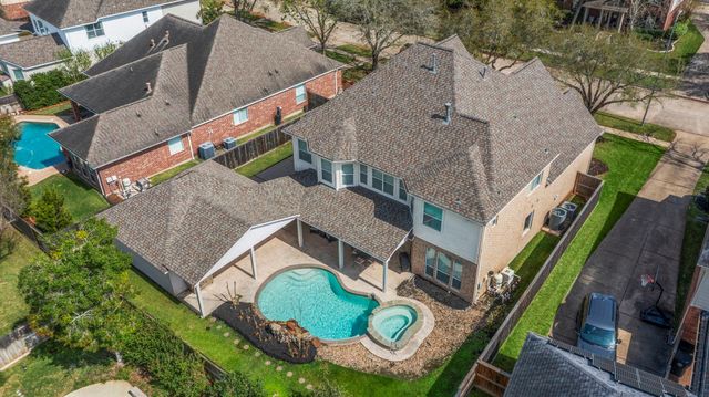 8639 Westbrook Forest Drive, Sugar Land, TX 77479
