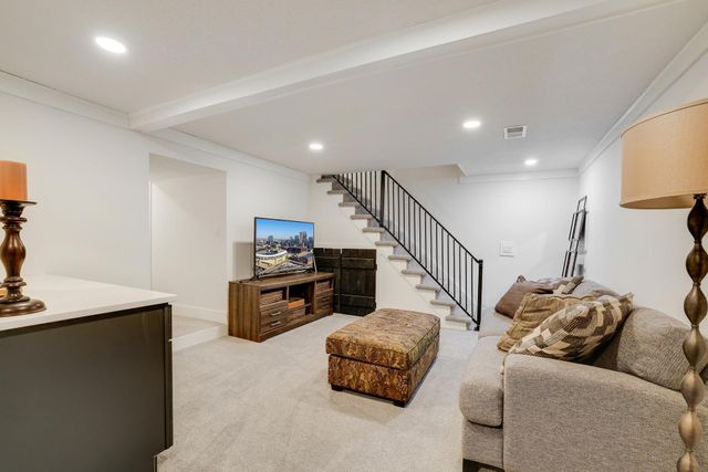15801 Day Place, Minnetonka, MN 55345