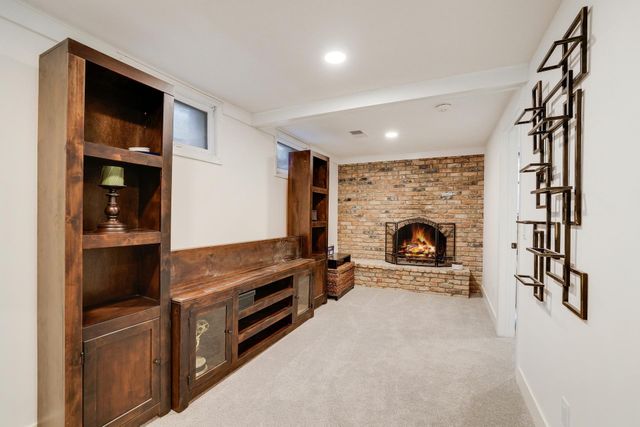 15801 Day Place, Minnetonka, MN 55345