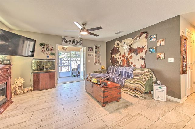 38021 10 TH AVE, Zephyrhills, FL 33542