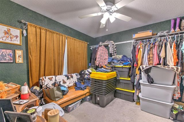 38021 10 TH AVE, Zephyrhills, FL 33542