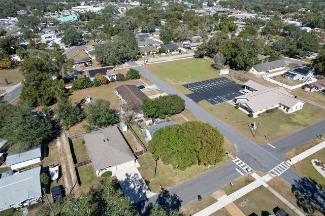 38021 10 TH AVE, Zephyrhills, FL 33542