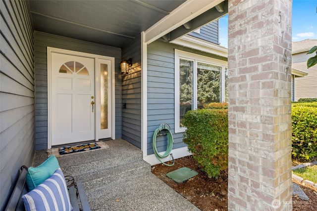 5767 Eldorado Place NW, Bremerton, WA 98312
