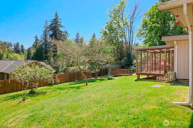 525 Farragut Avenue NE, Port Orchard, WA 98366