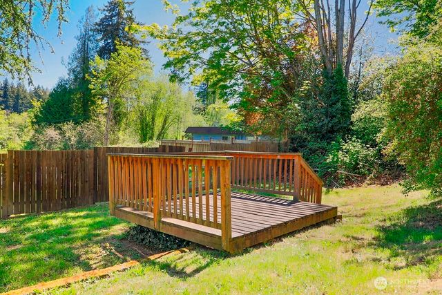 525 Farragut Avenue NE, Port Orchard, WA 98366