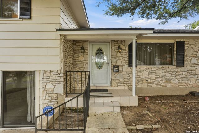 3906 KILLARNEY DR, San Antonio, TX 78223