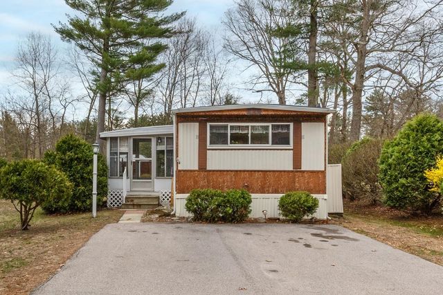 4 Clovercrest Drive, Nashua, NH 03062