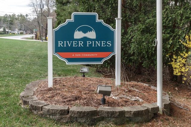 4 Clovercrest Drive, Nashua, NH 03062