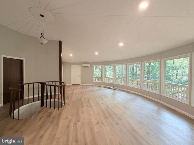 8133 COUNSELOR RD, Manassas, VA 20112