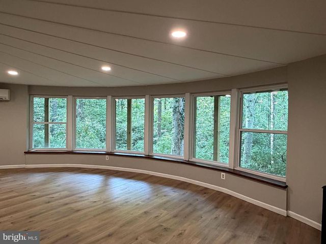8133 COUNSELOR RD, Manassas, VA 20112