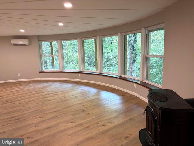 8133 COUNSELOR RD, Manassas, VA 20112