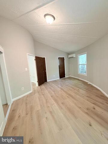 8133 COUNSELOR RD, Manassas, VA 20112