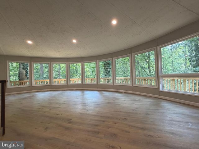 8133 COUNSELOR RD, Manassas, VA 20112