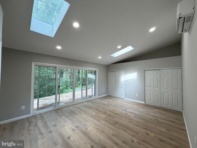 8133 COUNSELOR RD, Manassas, VA 20112
