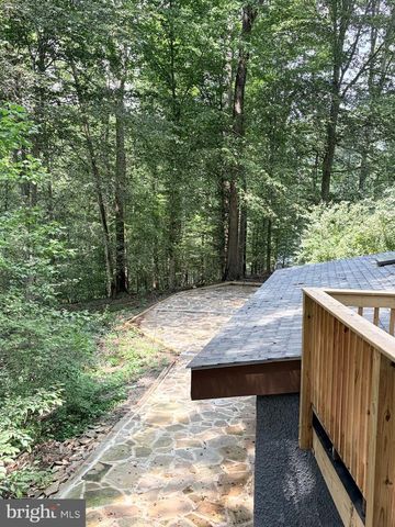 8133 COUNSELOR RD, Manassas, VA 20112