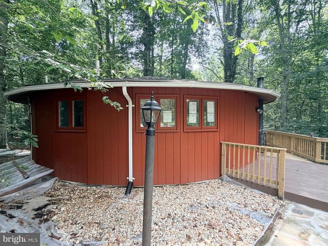 8133 COUNSELOR RD, Manassas, VA 20112