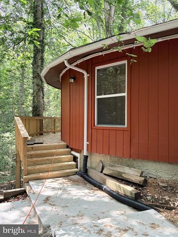 8133 COUNSELOR RD, Manassas, VA 20112