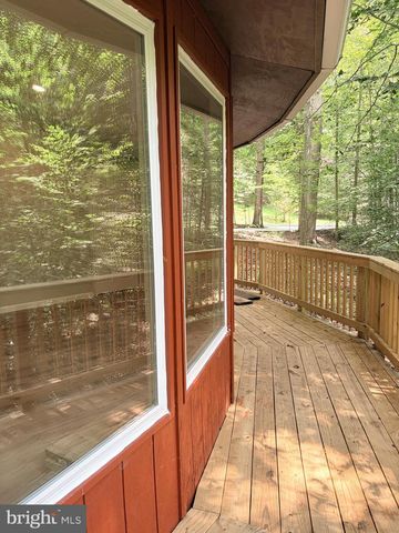 8133 COUNSELOR RD, Manassas, VA 20112