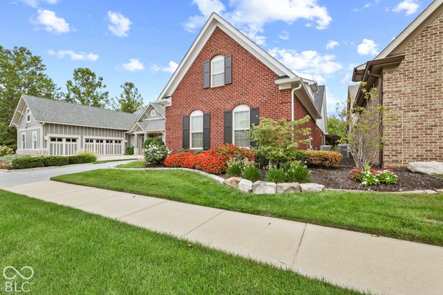 15112 Kampen Circle, Carmel, IN 46033