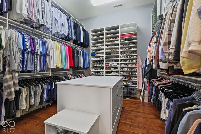 15112 Kampen Circle, Carmel, IN 46033