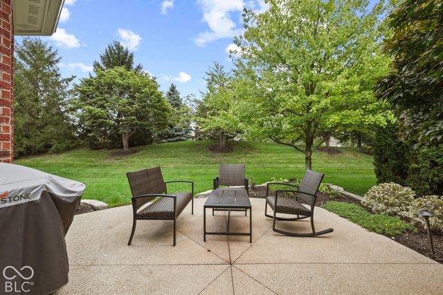 15112 Kampen Circle, Carmel, IN 46033