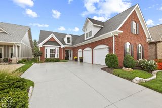 15112 Kampen Circle, Carmel, IN 46033