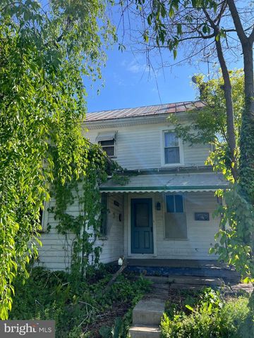 247 N COLLEGE ST, Palmyra, PA 17078