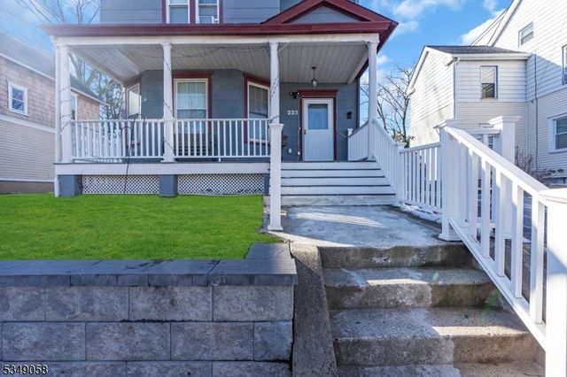 223 Main St, Metuchen Boro, NJ 08840